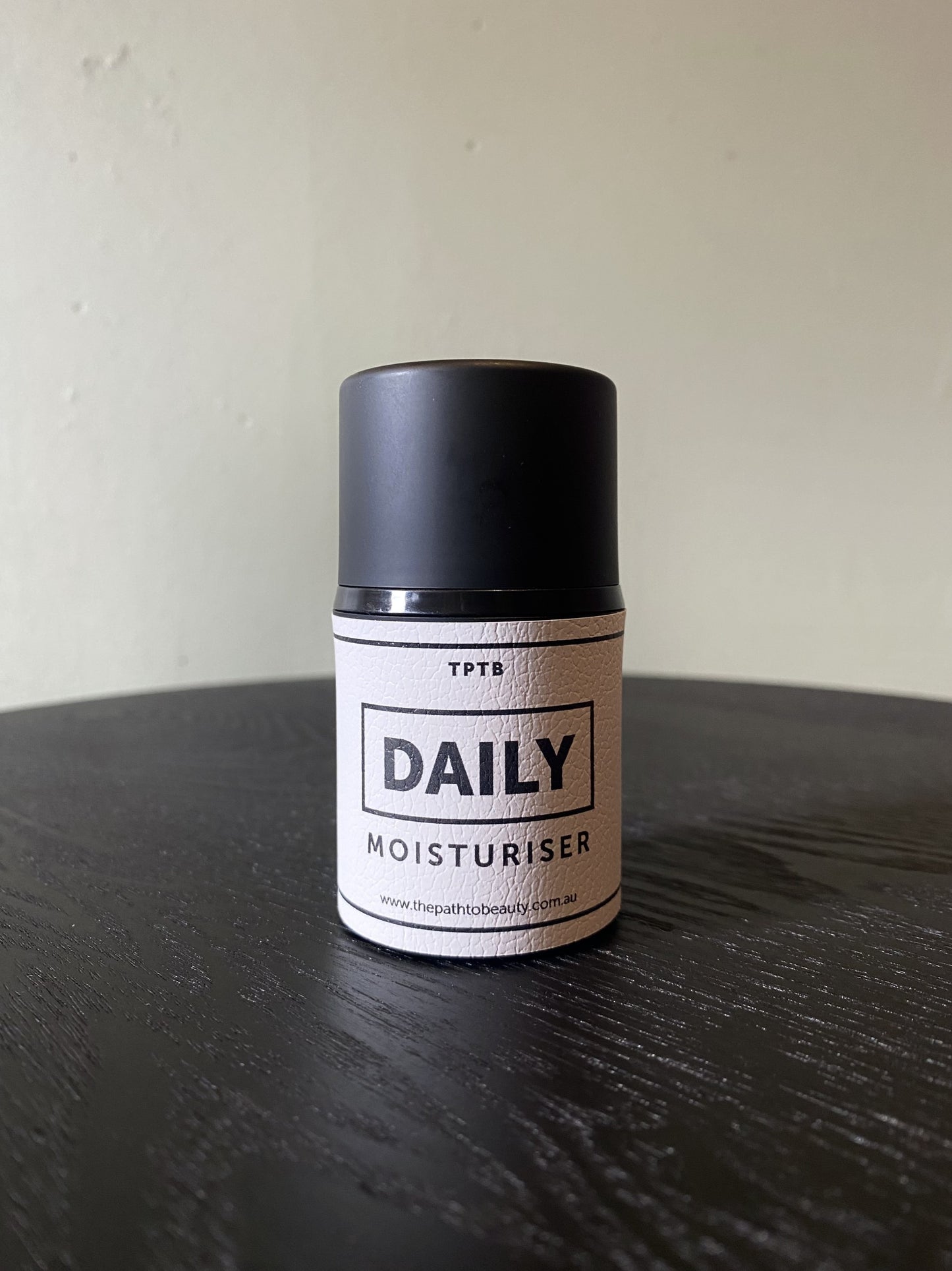 DAILY Moisturiser - The Path to Beauty