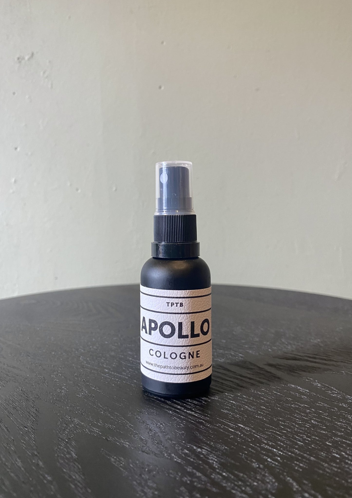 APOLLO Cologne - The Path to Beauty
