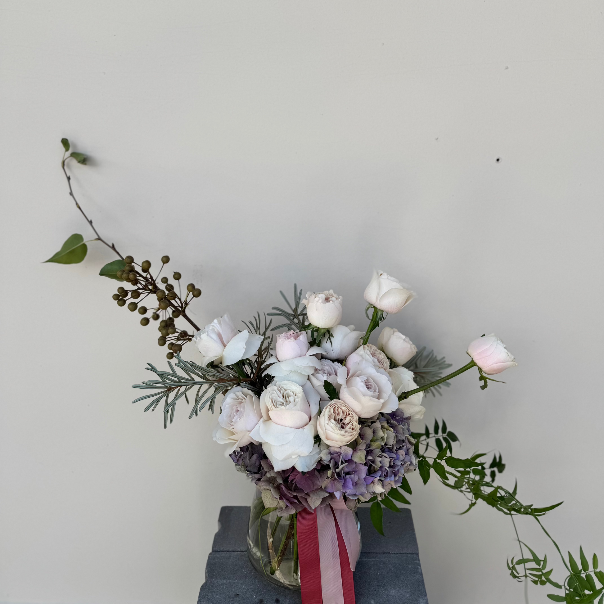 Dozen Roses in Vase