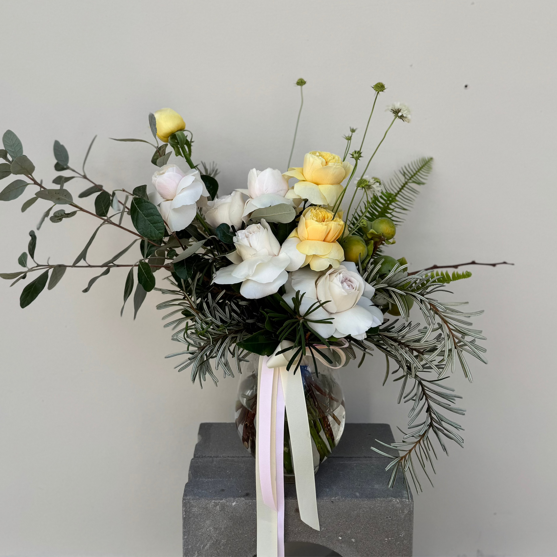Dozen Roses in Vase