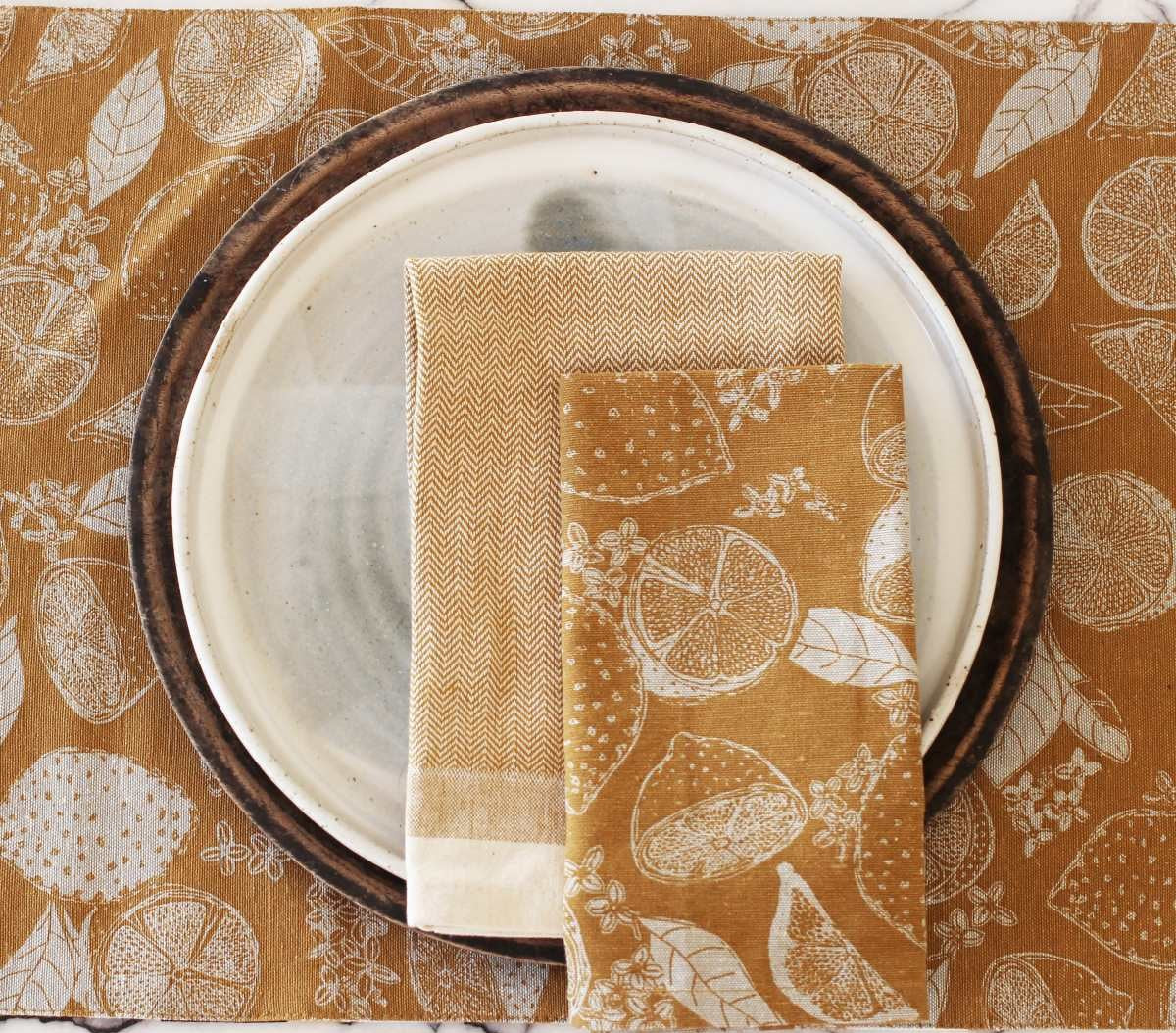 Raine & Humble - Lemon Marmalade Placemat Set
